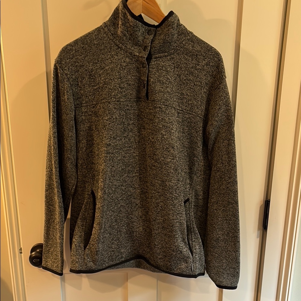 Eddie Bauer Women's Black 4 button fleece Sweater